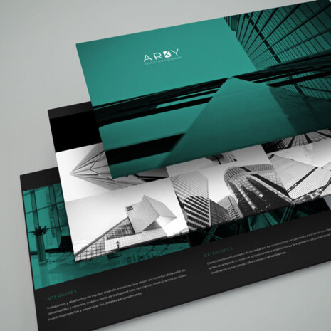 Diseño página web para constructora Arky